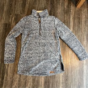 Marley lilly Sherpa pullover - blueish/gray with white - size s/m